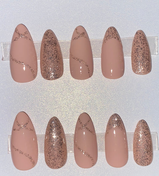Nude Silver Sparkle Nail Set